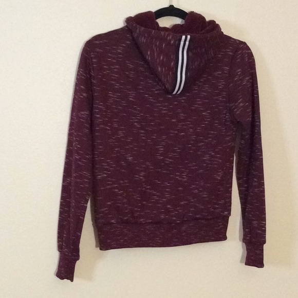 Burgundy zip hoodie - Picture 6 of 9